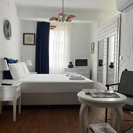 Zer Suites Alaçatı Hotel